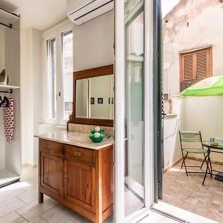 Marina - Old Town Apartment *